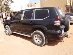 4X4 TOYOTA LAND CRUISER 7PLACES