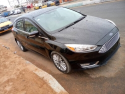 FORD FOCUS TITANIUM