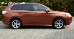 Mitsubishi outlander full option 7 places