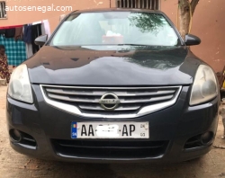 Nissan Altima 2012 (let,s go) excellent etat