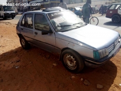 PEUGEOT 205