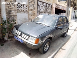 PEUGEOT 205