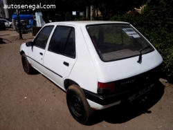 PEUGEOT 205