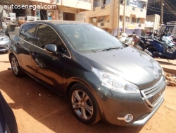 Peugeot 208 venant