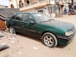 PEUGEOT 405