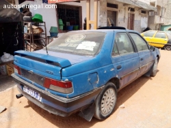 PEUGEOT 405