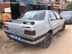 Peugeot 405