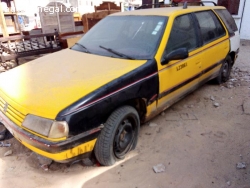 TAXI PEUGEOT 405