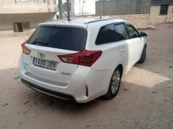 TOYOTA AURIS 2015