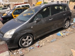 TOYOTA COROLLA VERSO 7PLACES