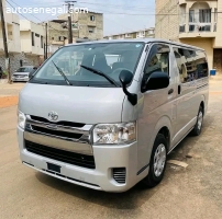 Toyota hiache