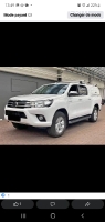 Vente Toyota hilux avec dédouanement inclu sur prix